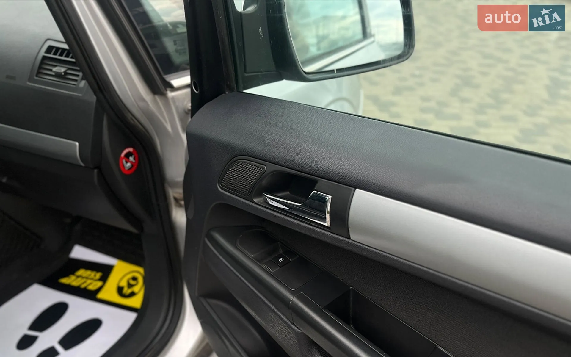2010 Opel Zafira - мініатюра 24