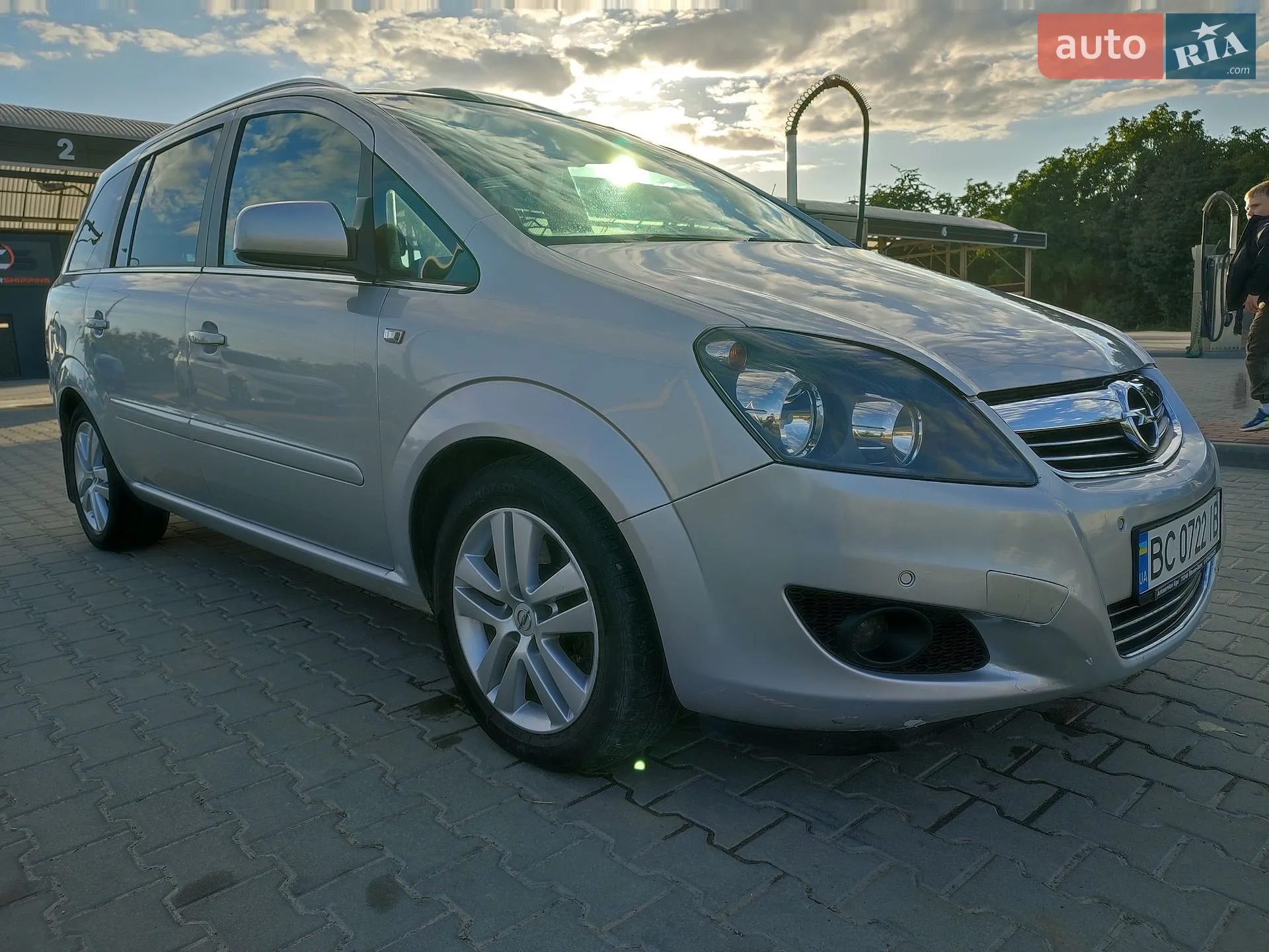 2011 Opel Zafira - фото 1