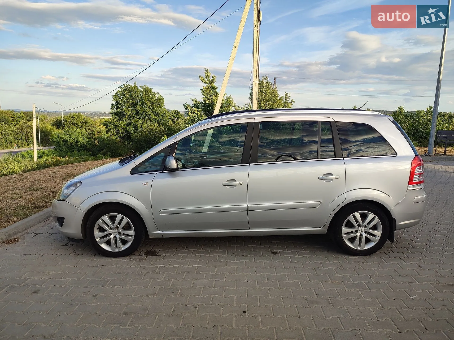 2011 Opel Zafira - мініатюра 12