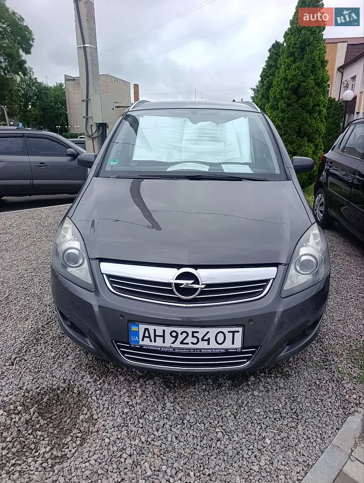 2010 Opel Zafira - мініатюра 20