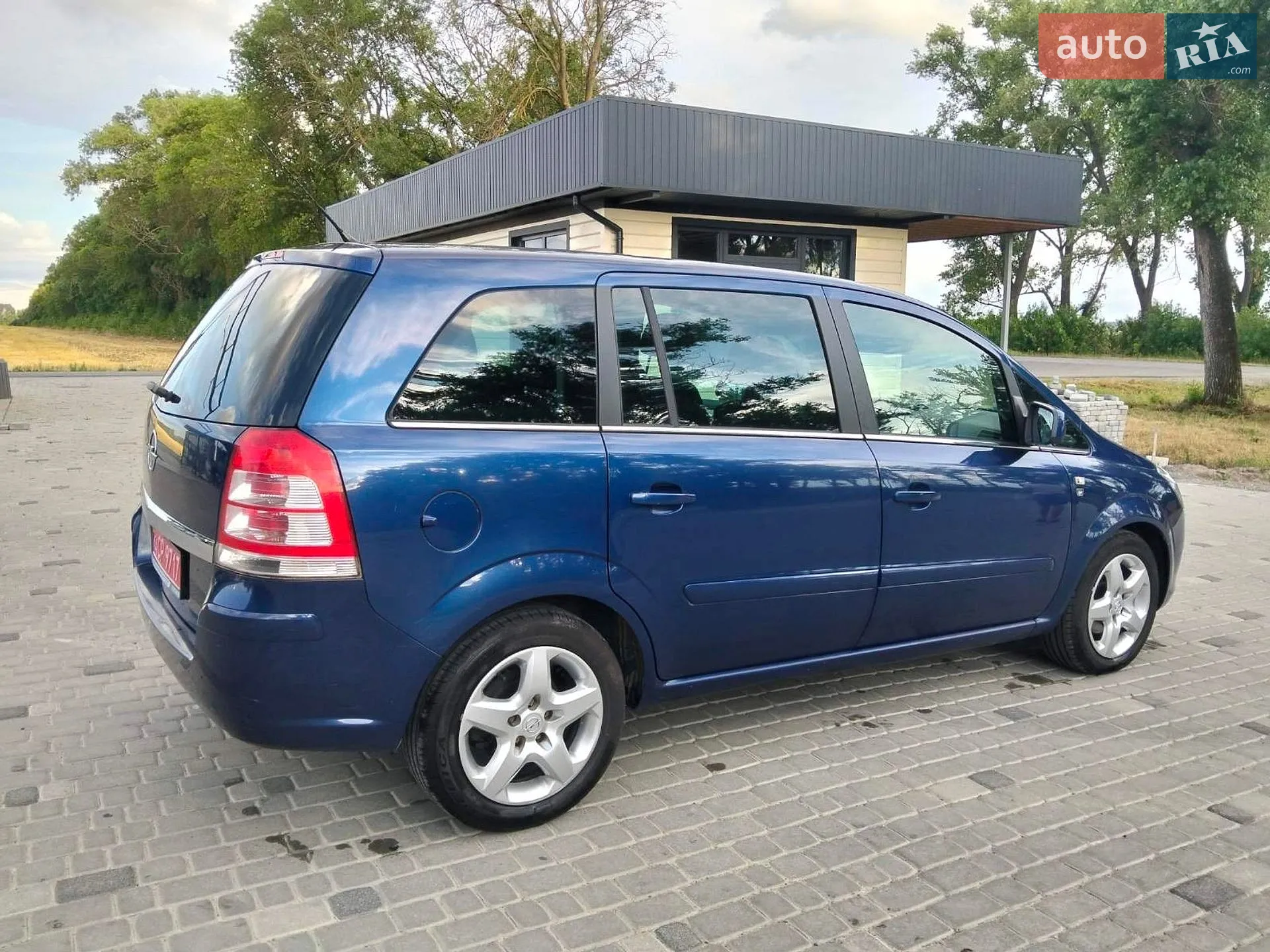 2010 Opel Zafira - мініатюра 17