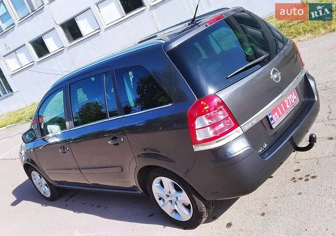 2011 Opel Zafira - мініатюра 11