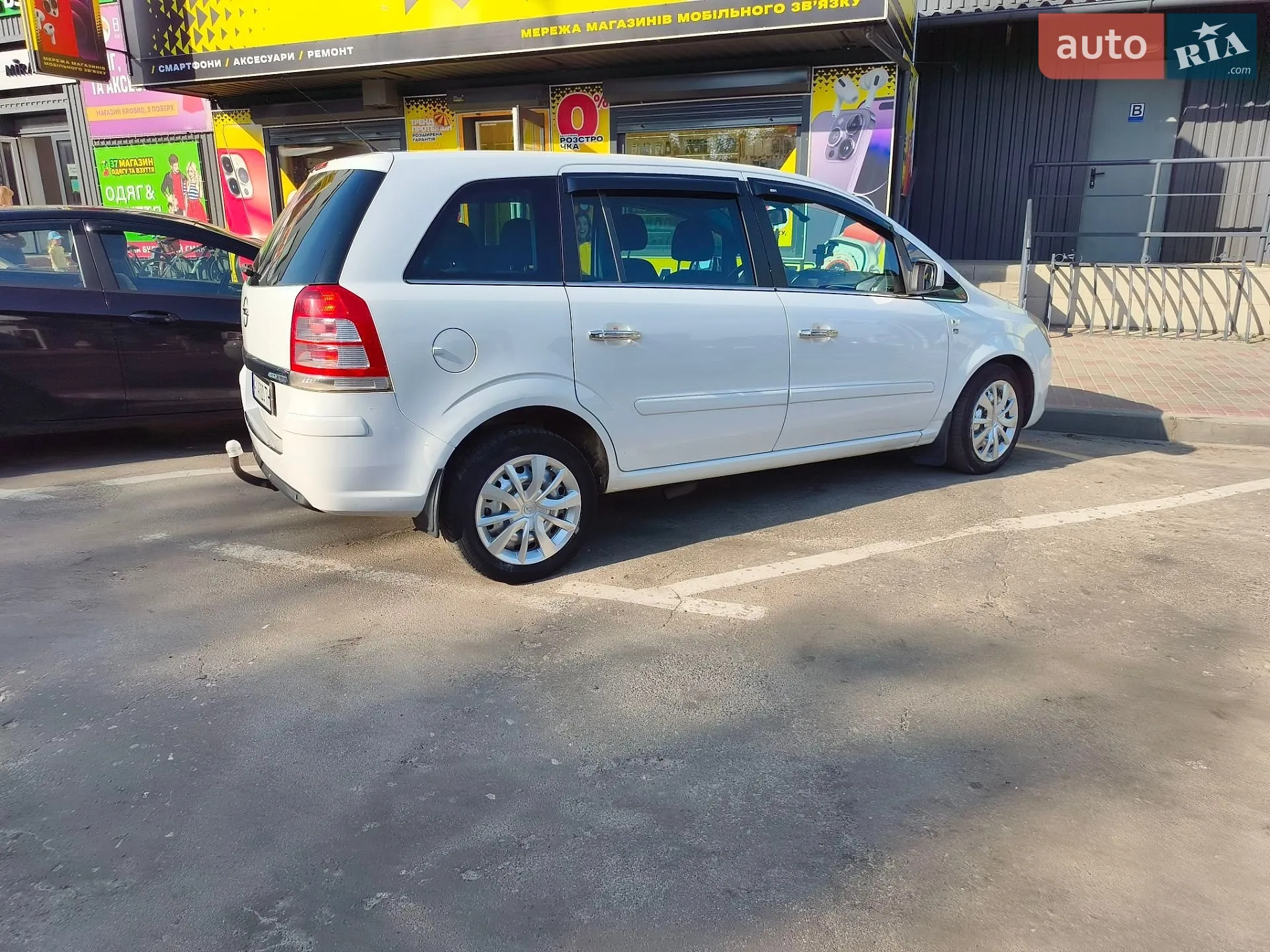2010 Opel Zafira - мініатюра 9