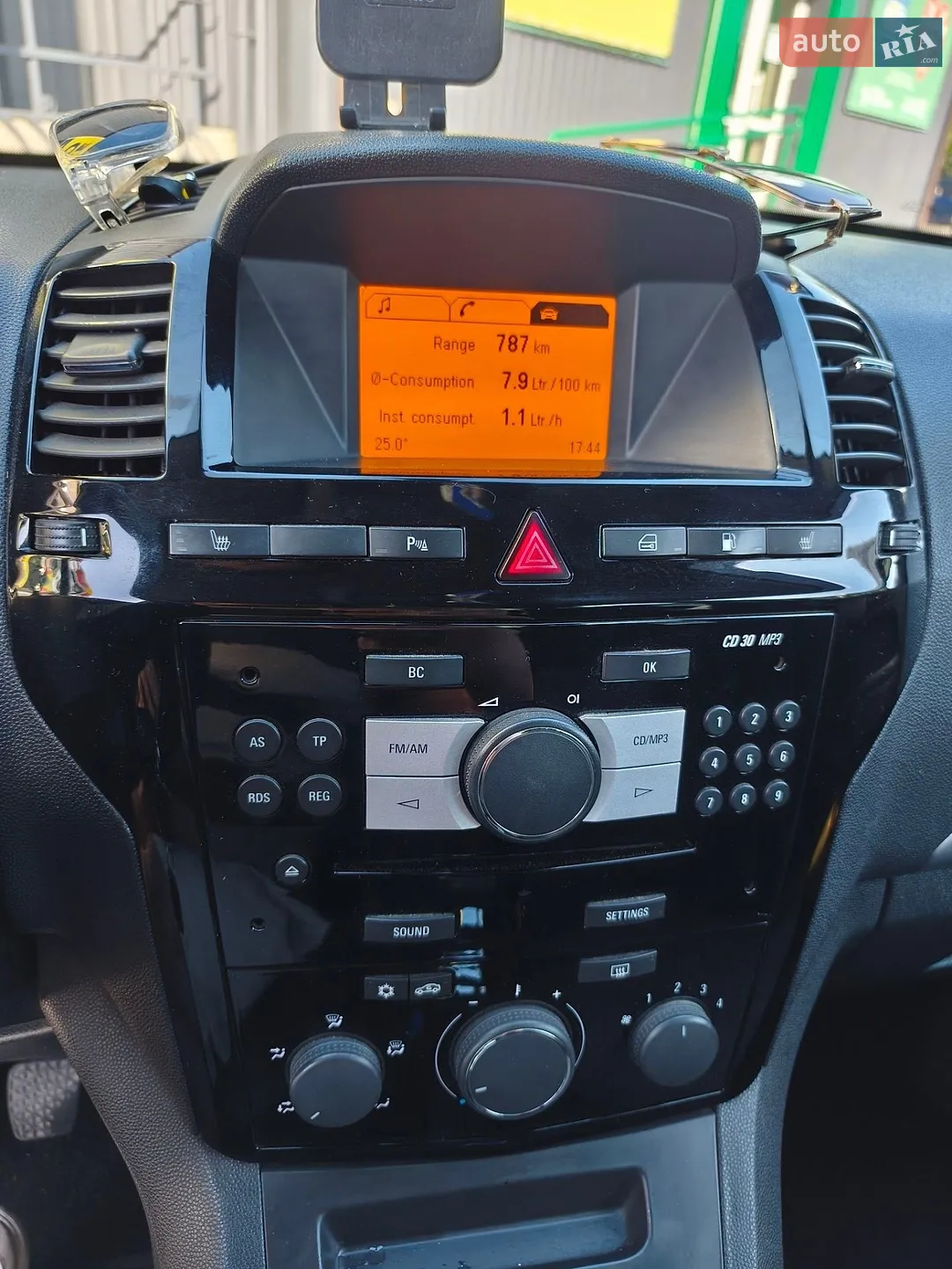 2010 Opel Zafira - мініатюра 15