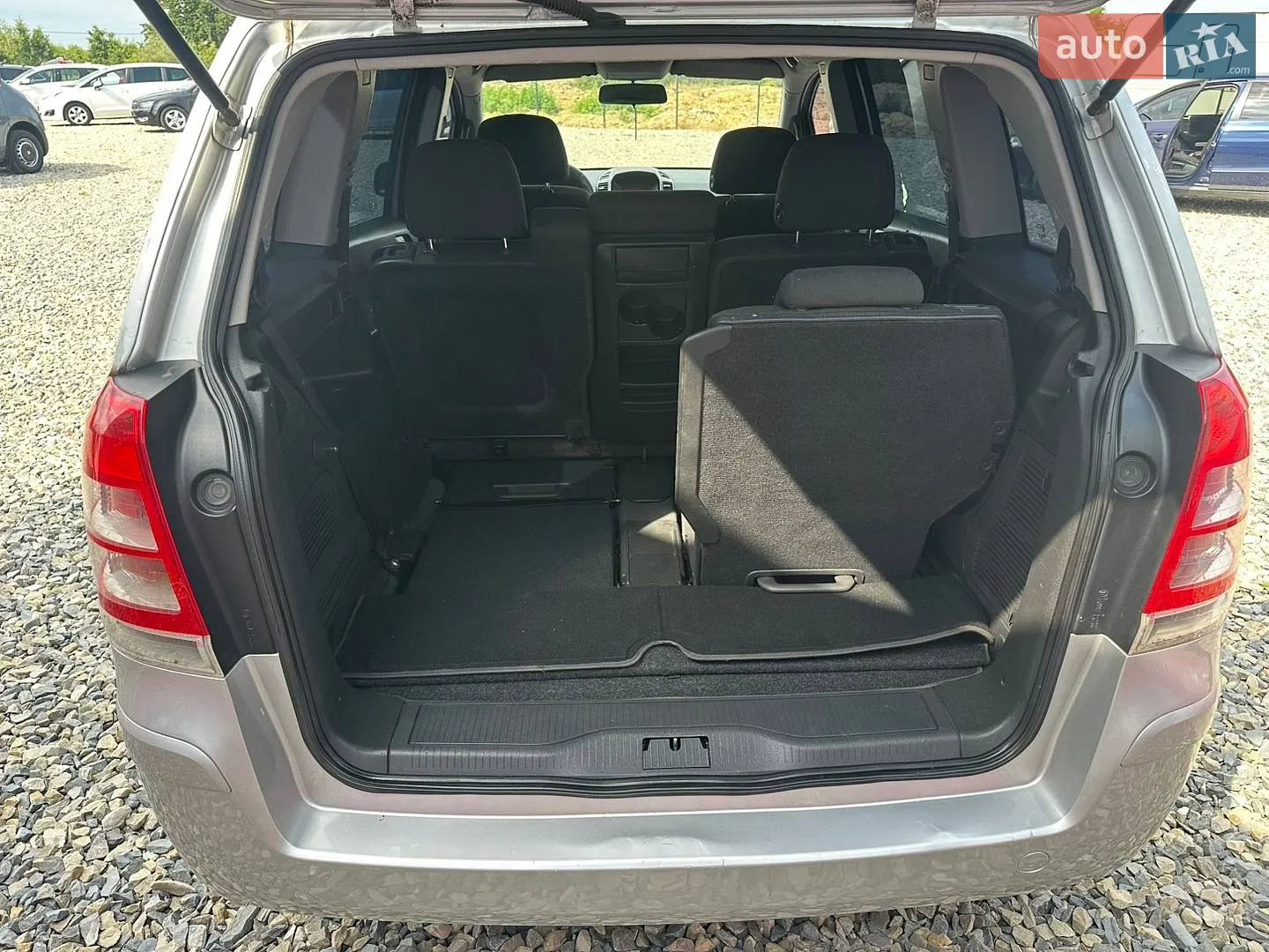 2010 Opel Zafira - мініатюра 25