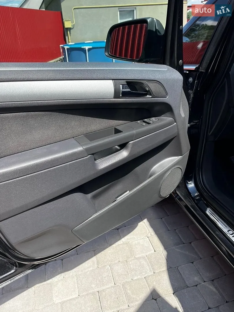 2010 Opel Zafira - мініатюра 20