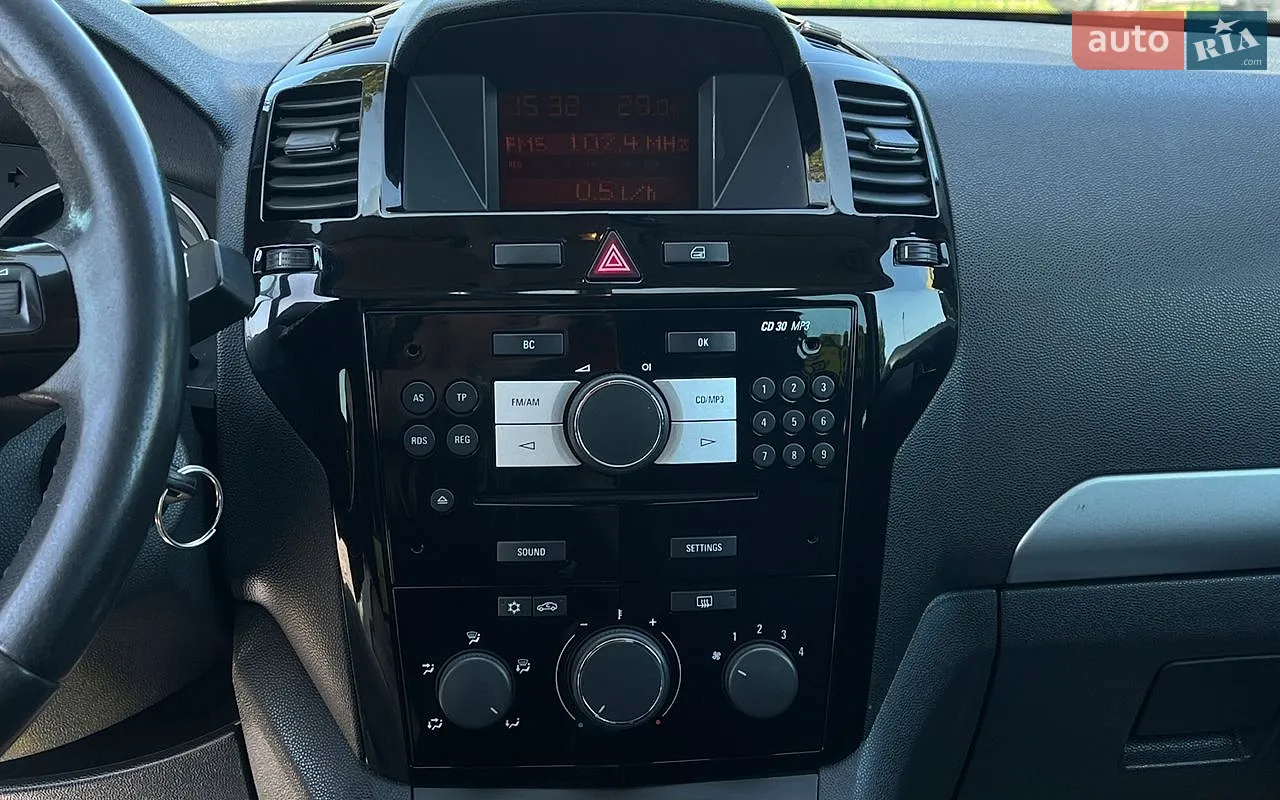 2011 Opel Zafira - мініатюра 13