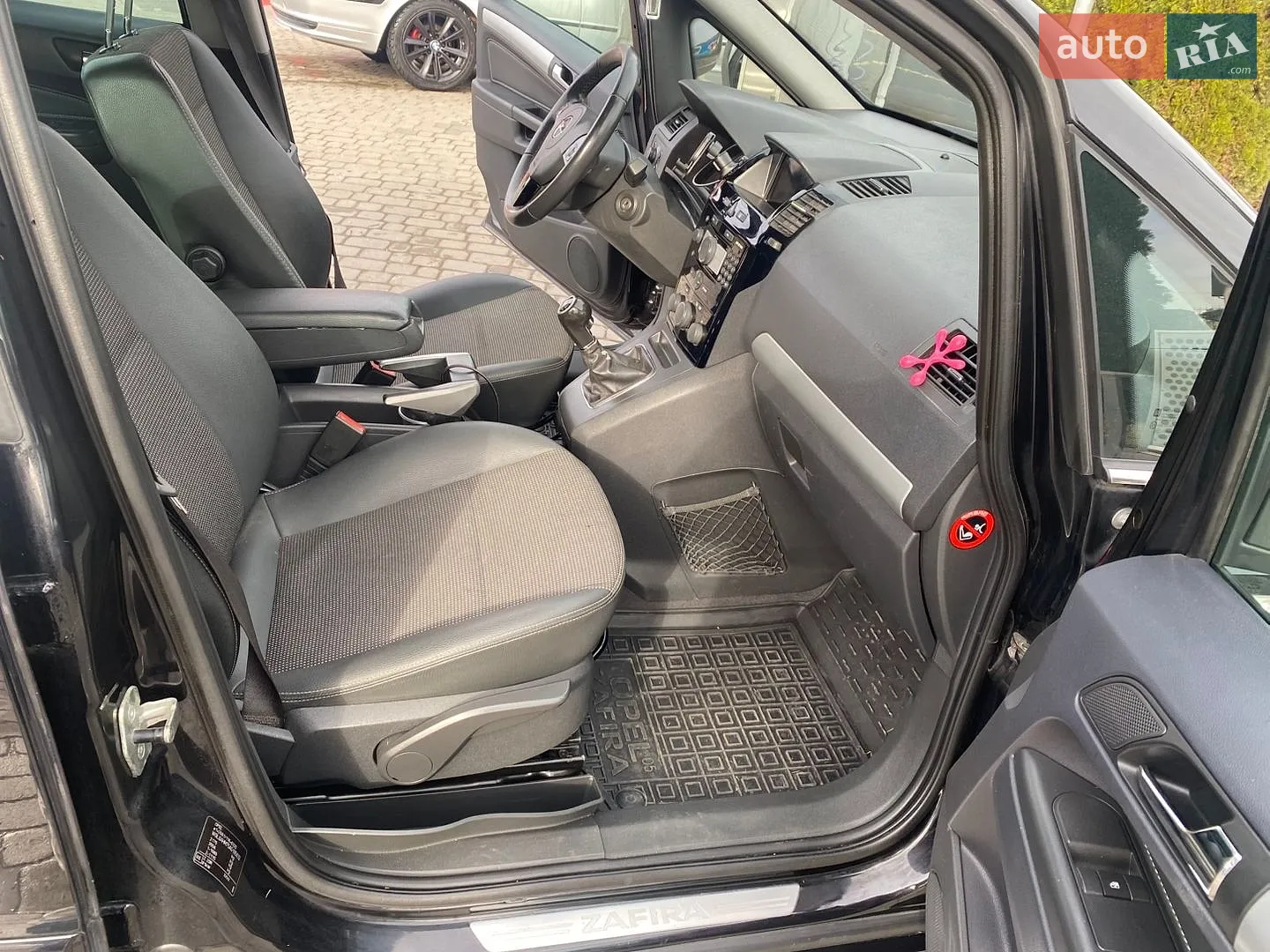 2010 Opel Zafira - мініатюра 12