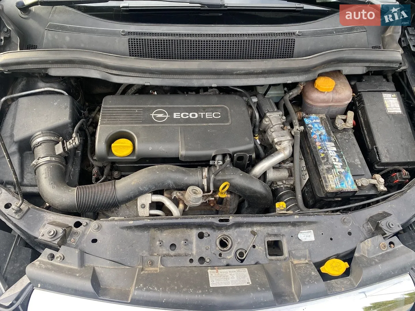 2010 Opel Zafira - мініатюра 16