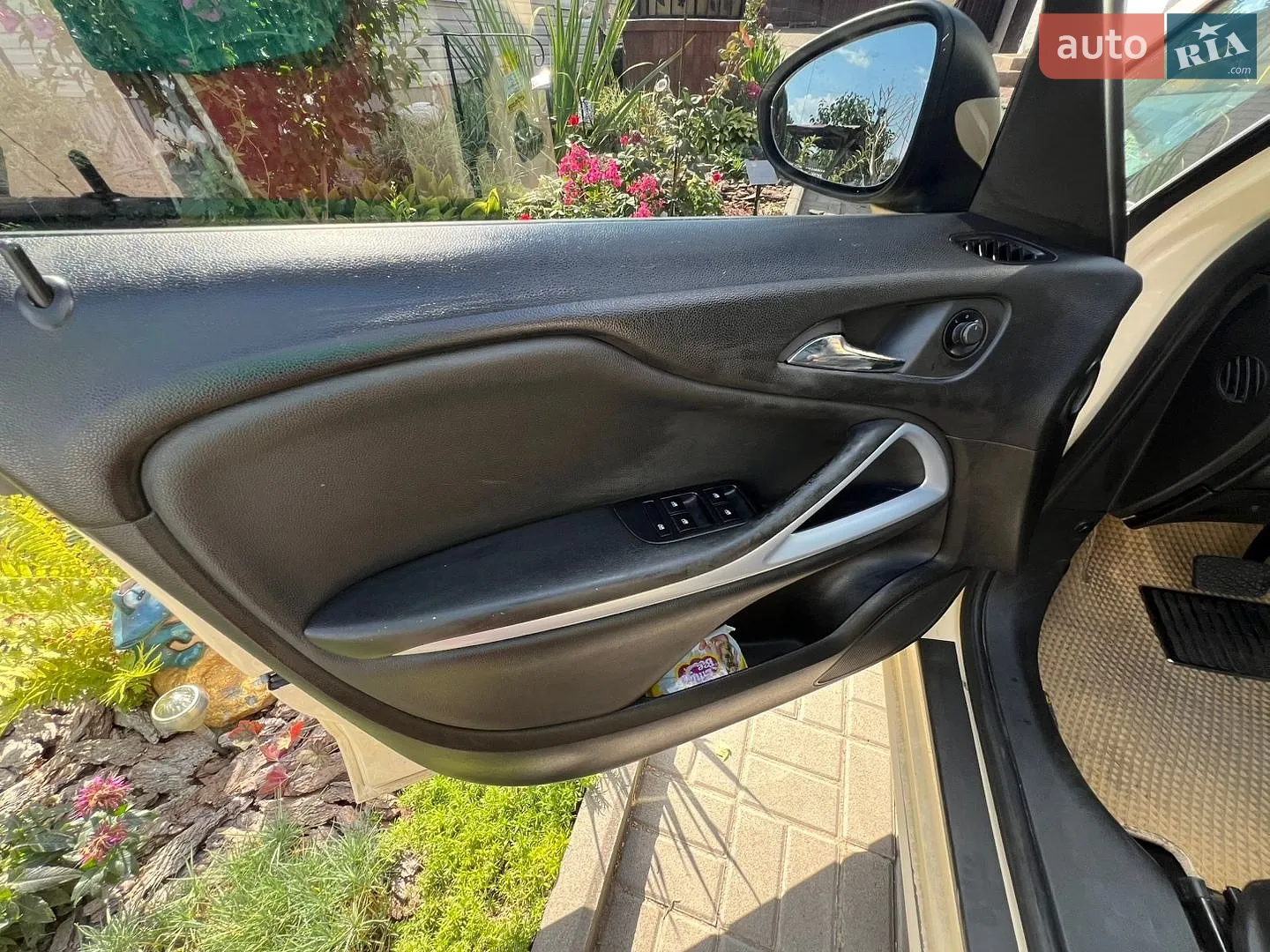 2014 Opel Zafira - мініатюра 21
