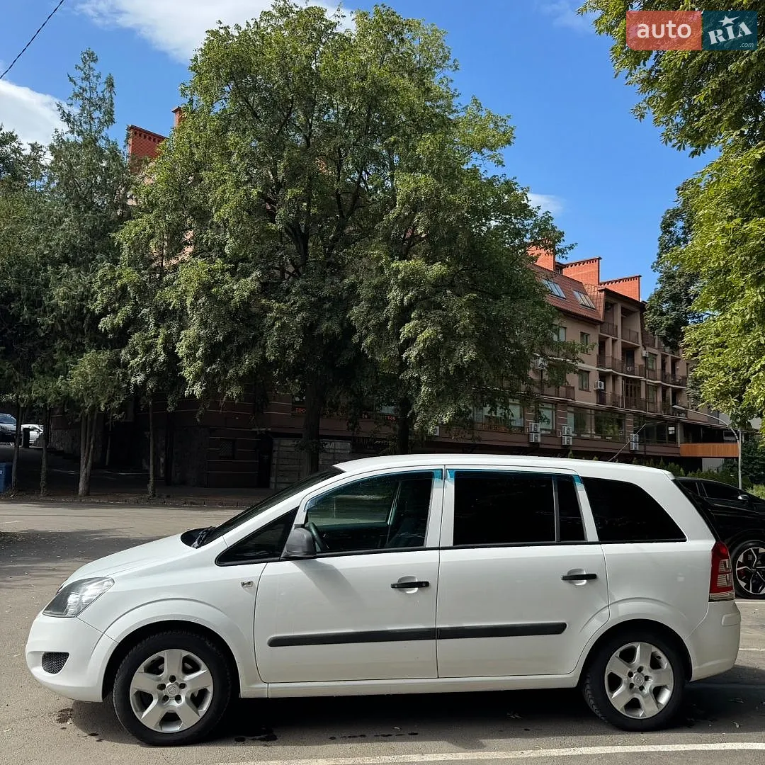 2010 Opel Zafira - мініатюра 4