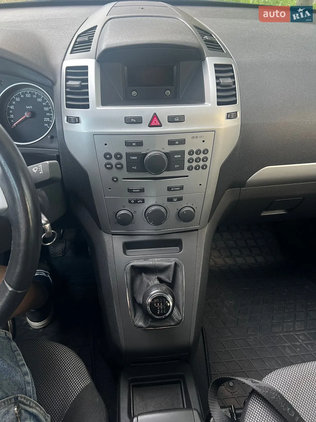 2012 Opel Zafira - мініатюра 16