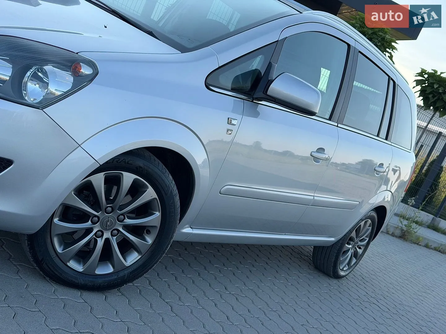 2011 Opel Zafira - мініатюра 10