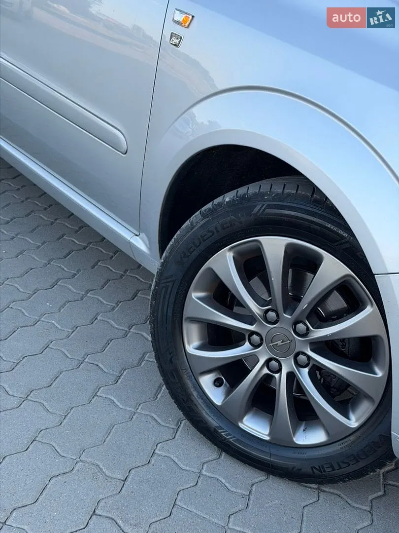 2011 Opel Zafira - мініатюра 17