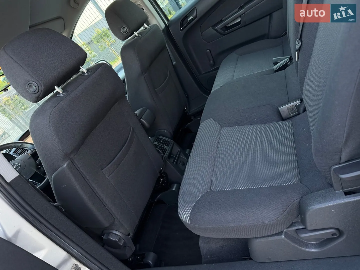 2011 Opel Zafira - мініатюра 48