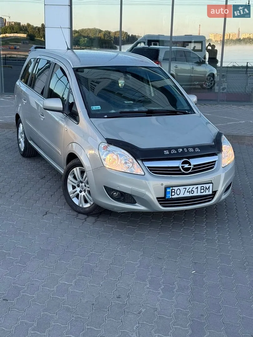 2010 Opel Zafira - фото 1