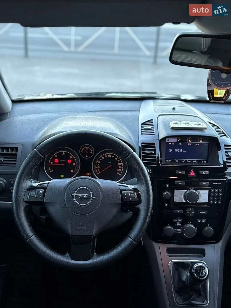 2010 Opel Zafira - мініатюра 38