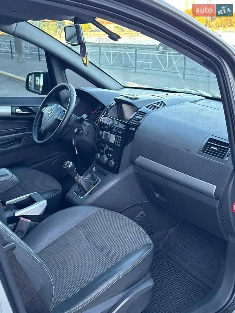 2010 Opel Zafira - мініатюра 42