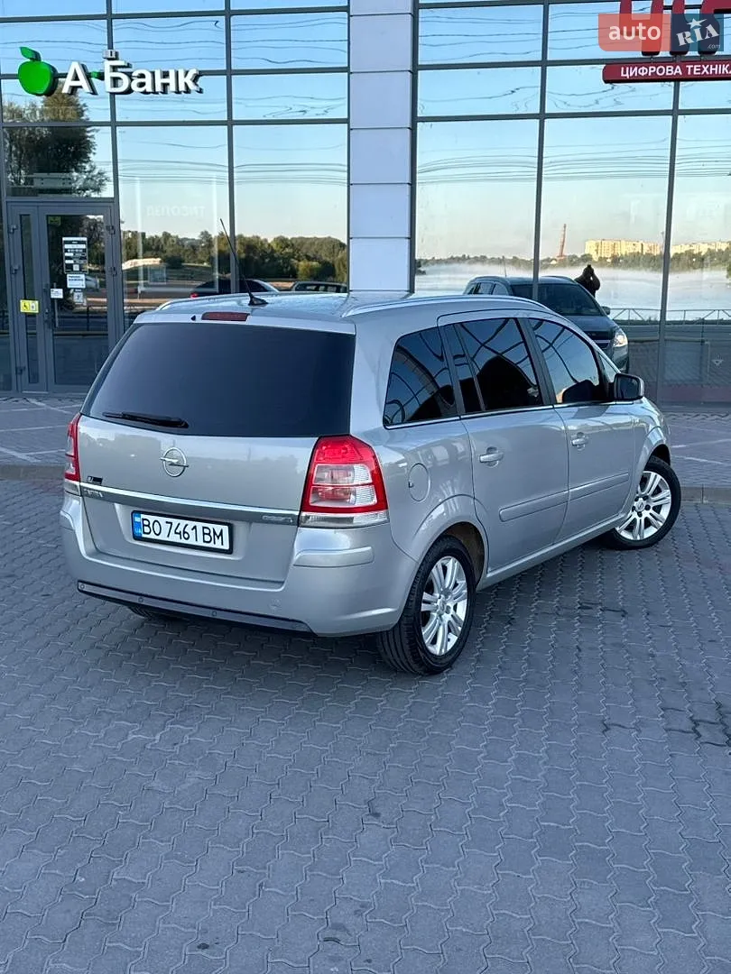 2010 Opel Zafira - мініатюра 52
