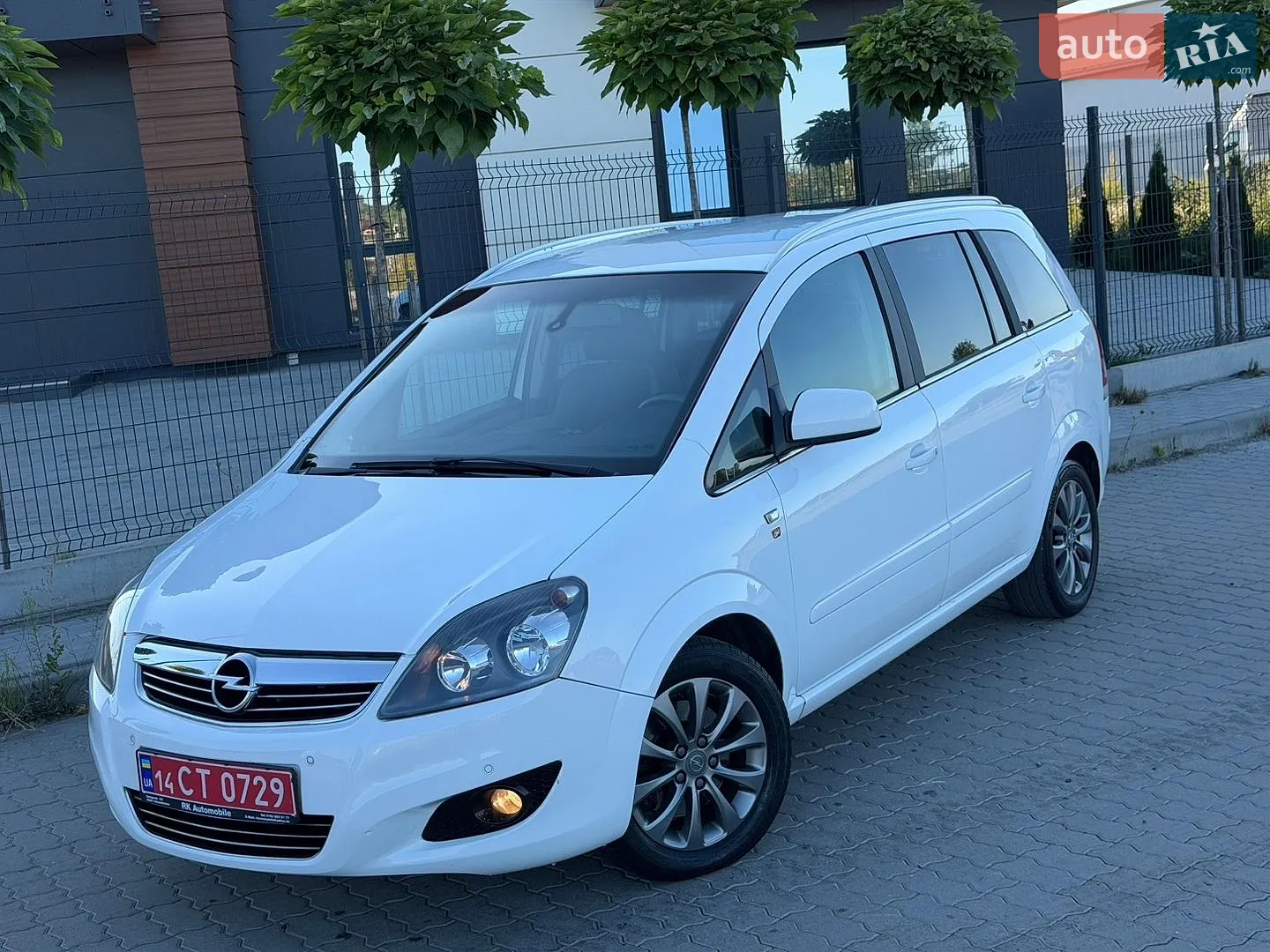 2010 Opel Zafira - мініатюра 7