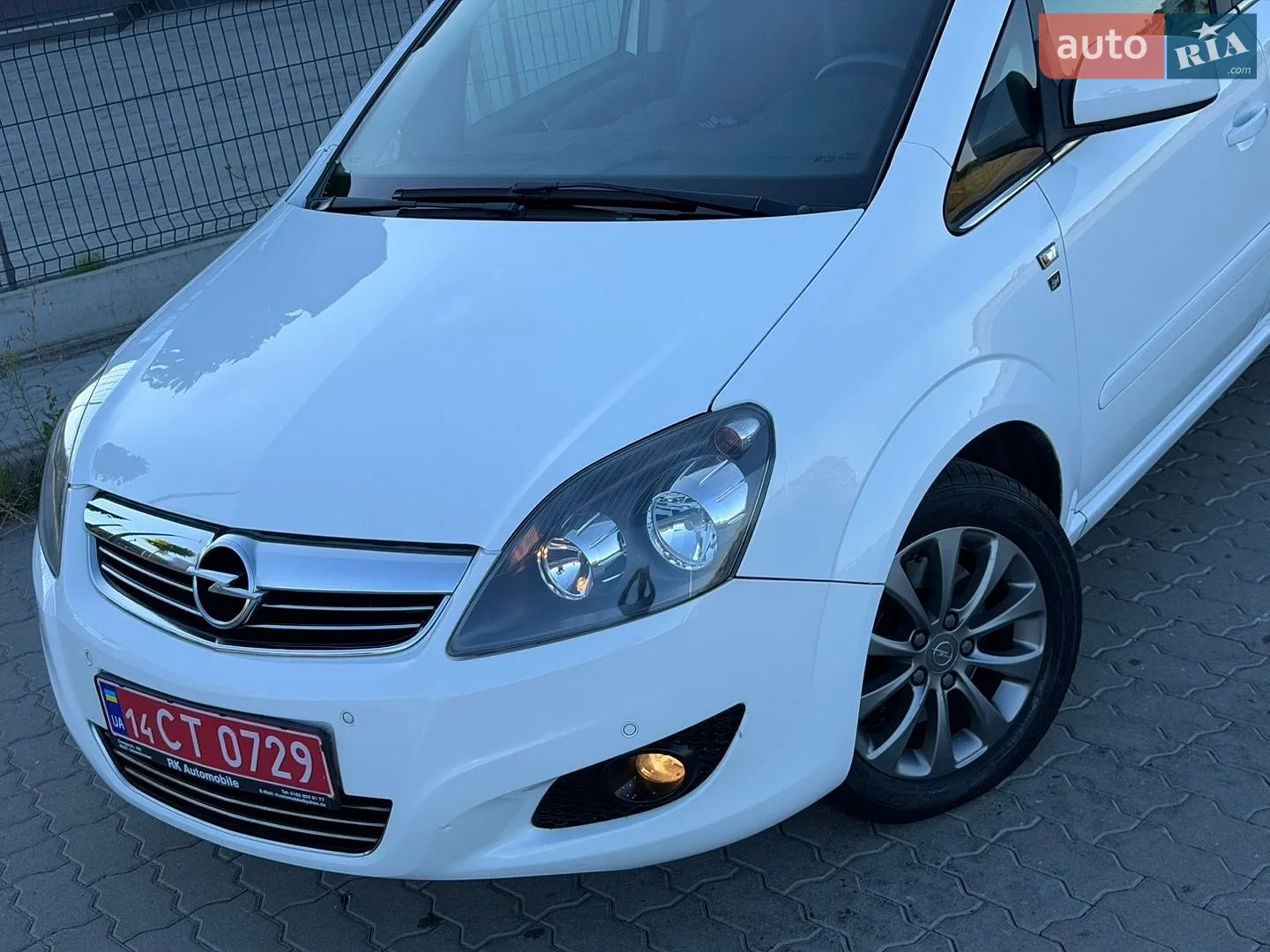 2010 Opel Zafira - мініатюра 9