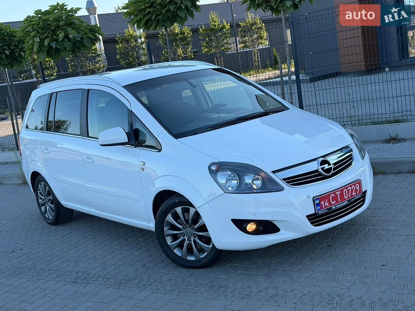 2010 Opel Zafira - мініатюра 24