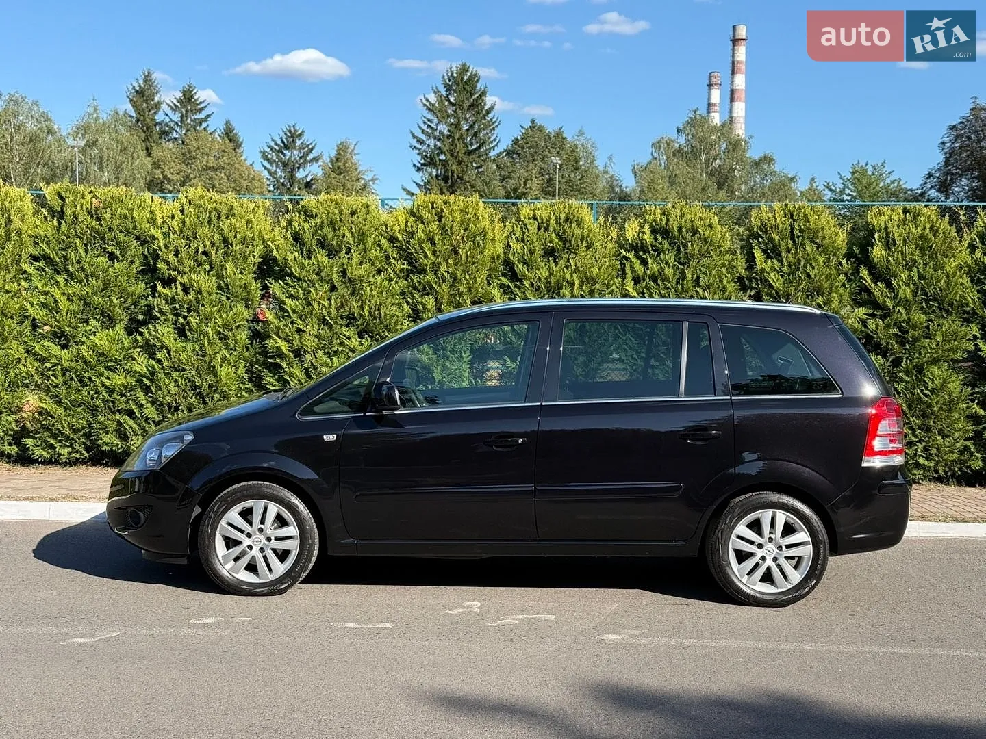 2011 Opel Zafira - мініатюра 2