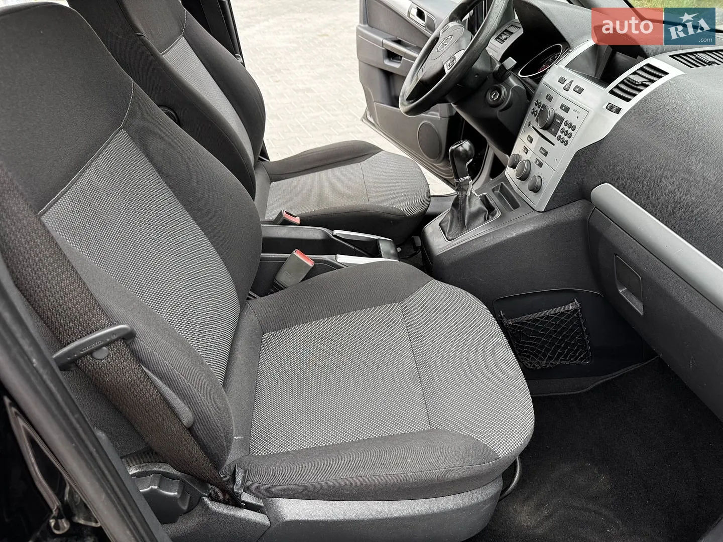 2010 Opel Zafira - мініатюра 46
