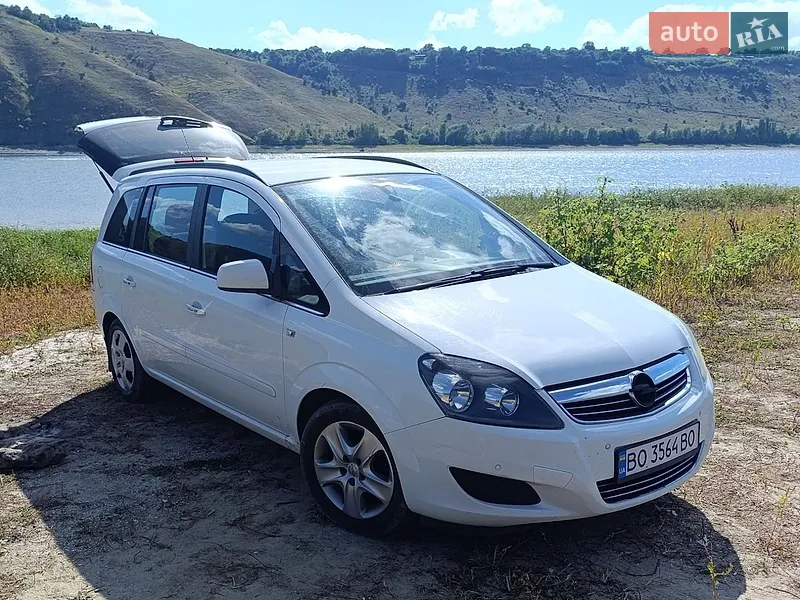 Opel Zafira