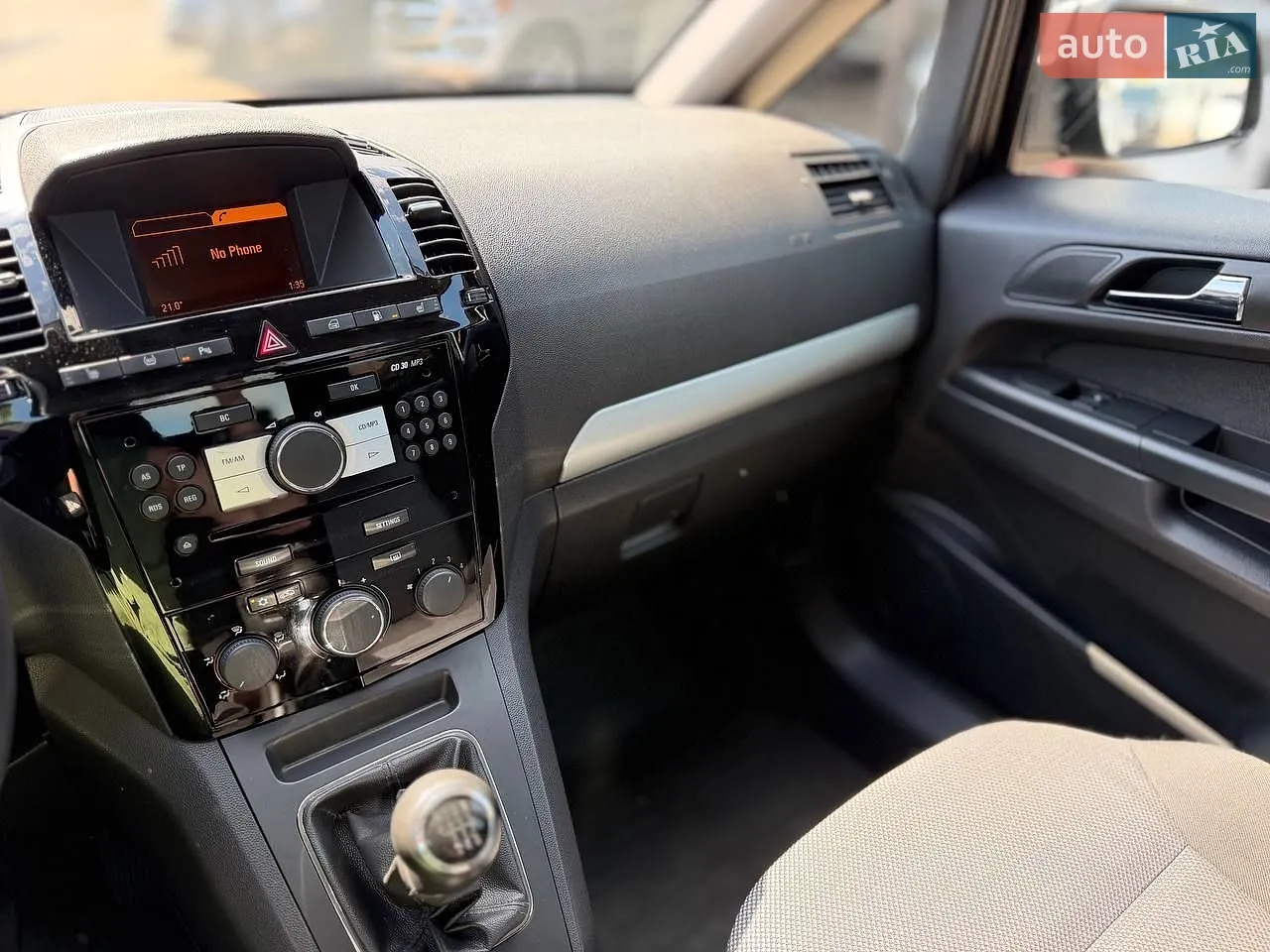 2010 Opel Zafira - мініатюра 12
