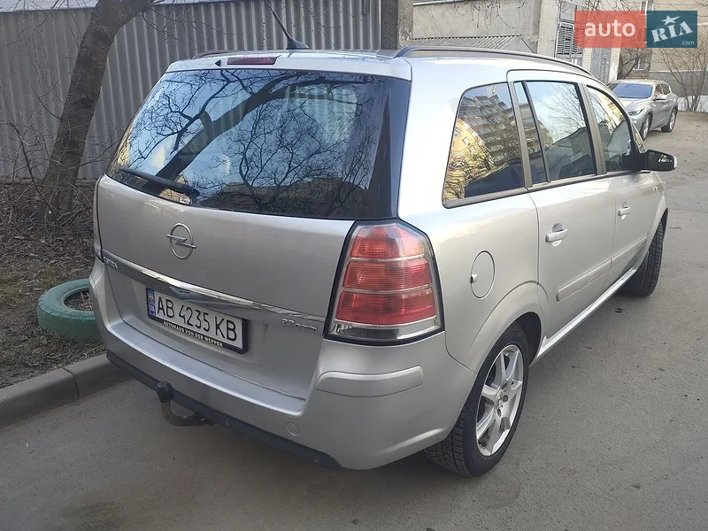 Opel Zafira