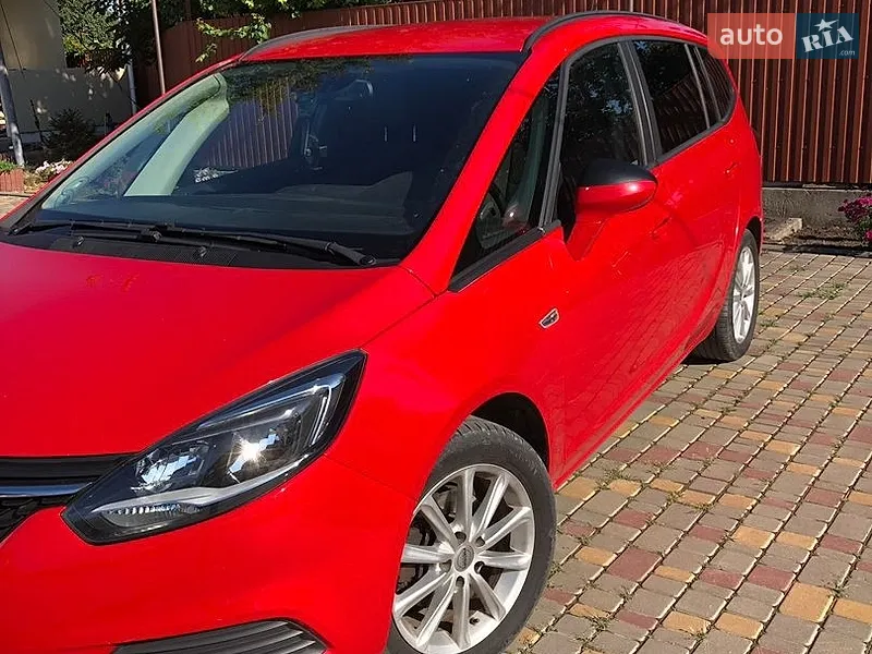 Opel Zafira 2017