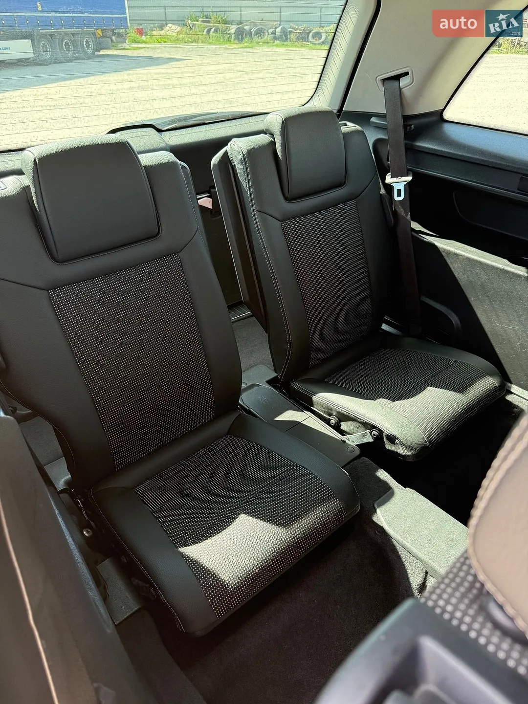 2011 Opel Zafira - мініатюра 25