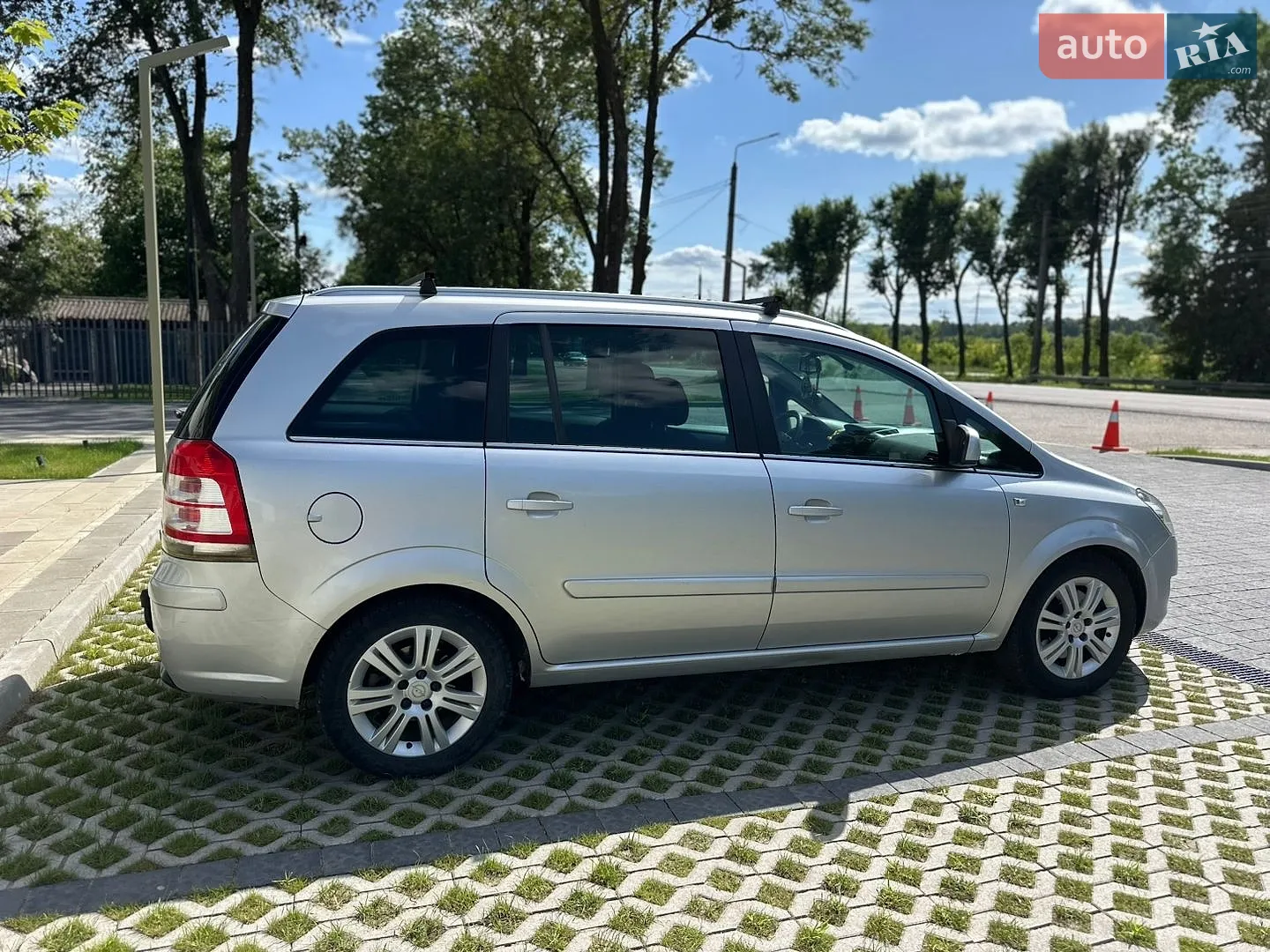 2011 Opel Zafira - мініатюра 53