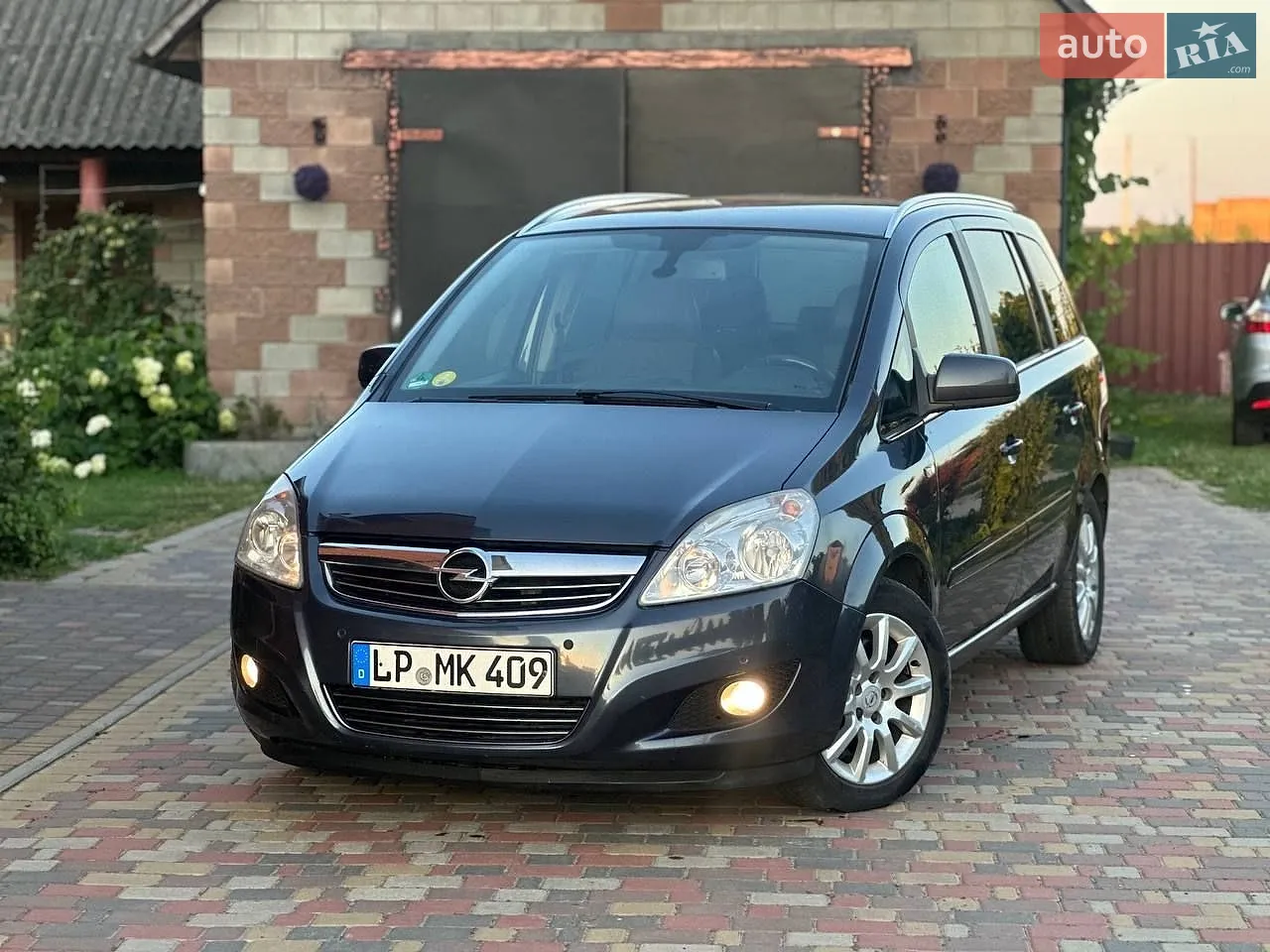 2011 Opel Zafira - мініатюра 2