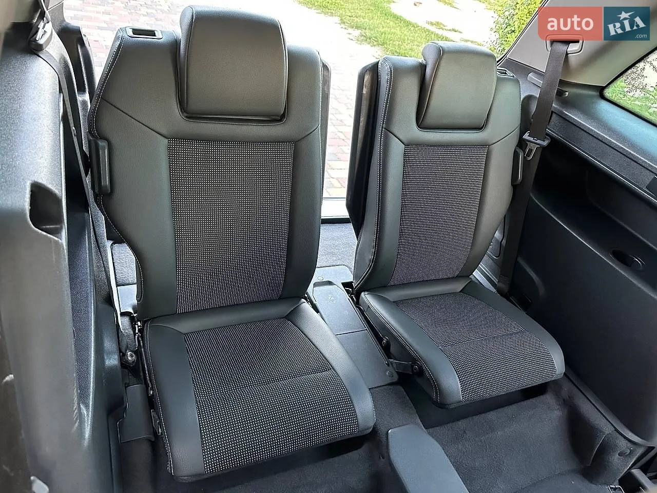 2011 Opel Zafira - мініатюра 30