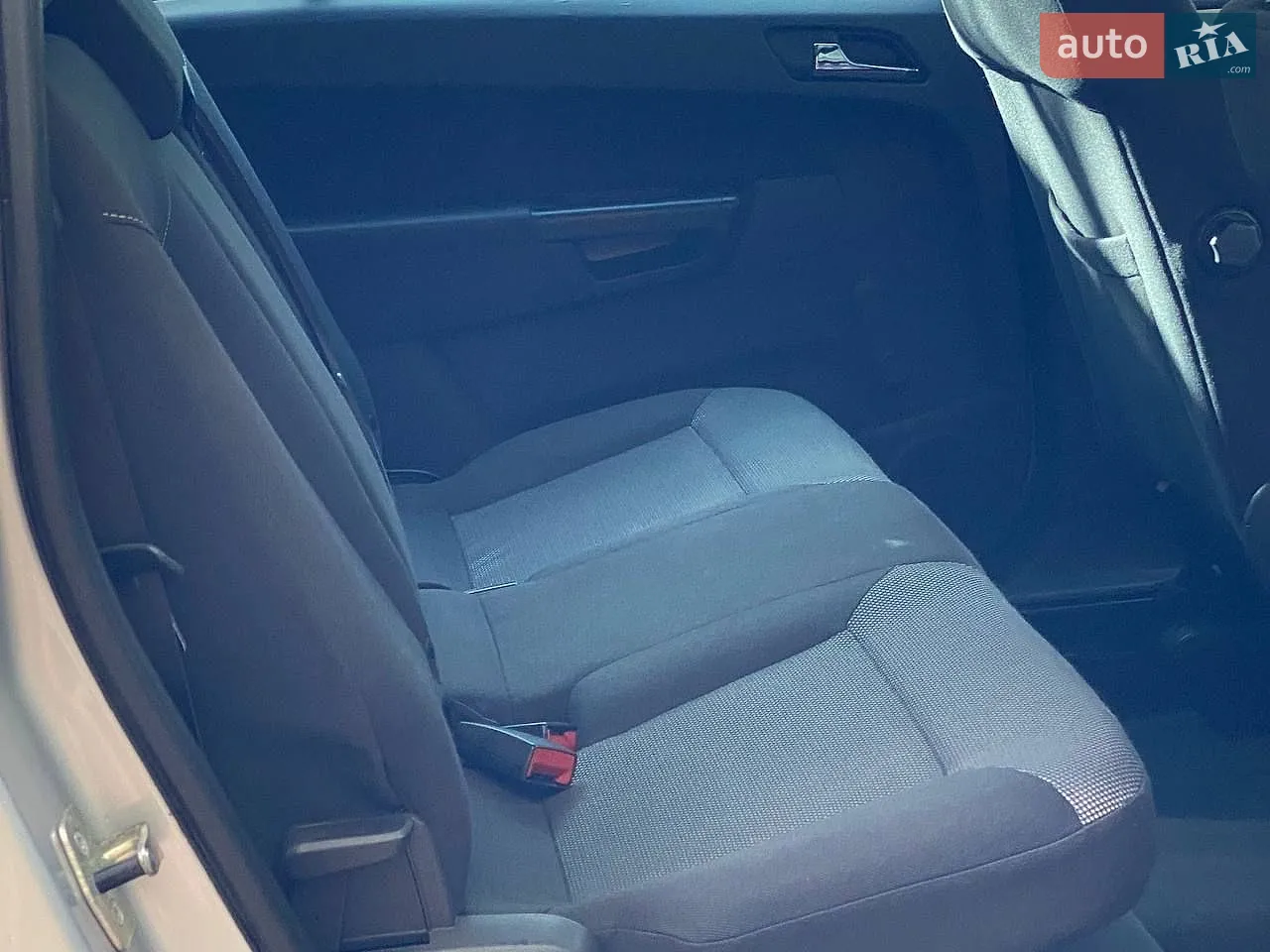 2010 Opel Zafira - мініатюра 72