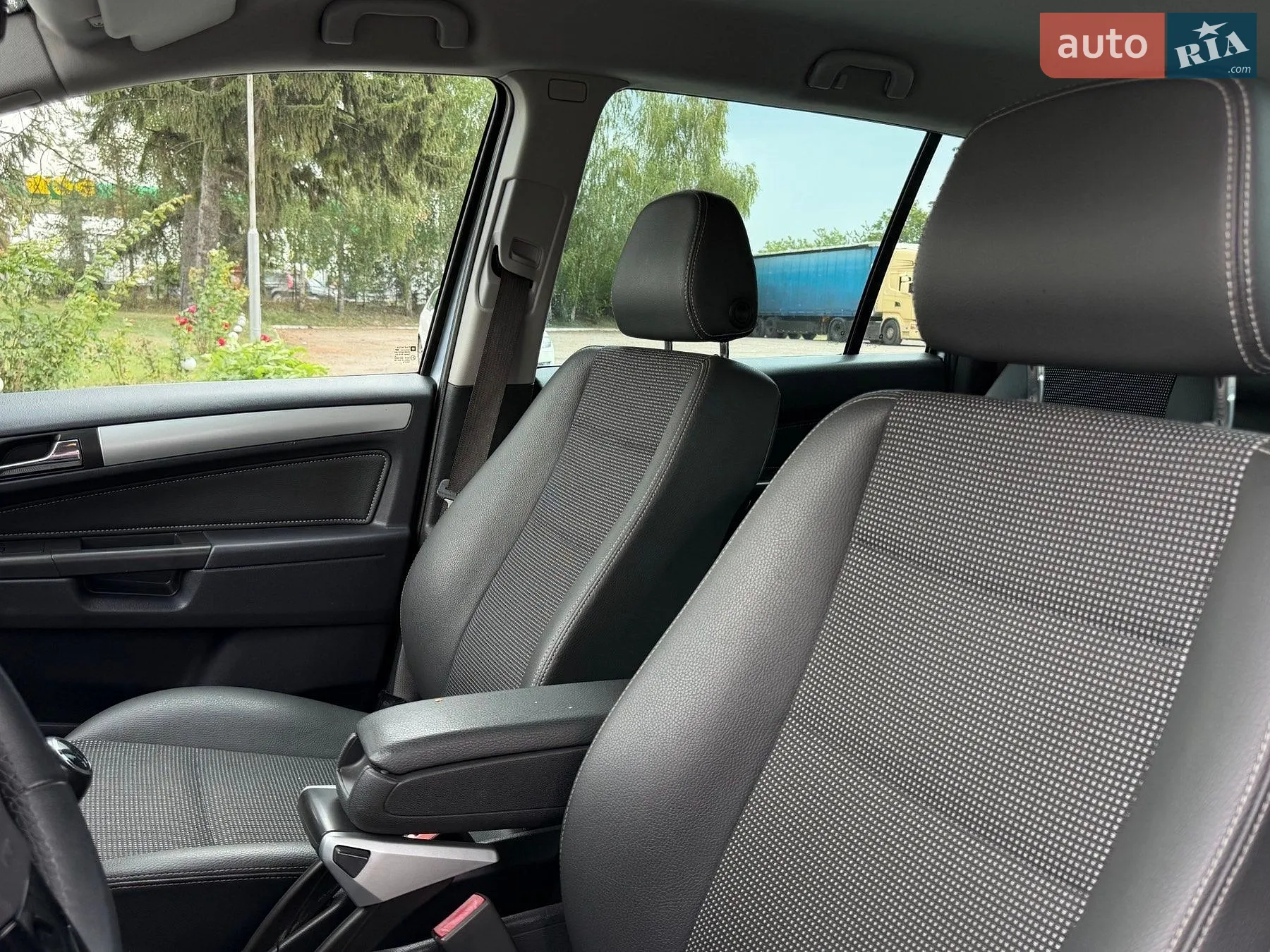 2011 Opel Zafira - мініатюра 6