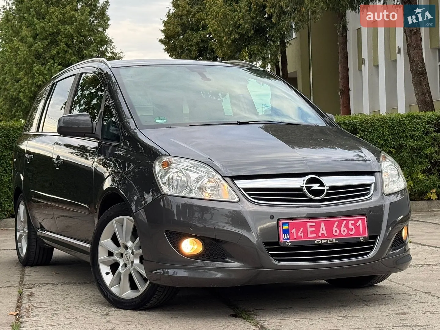 2011 Opel Zafira - фото 1