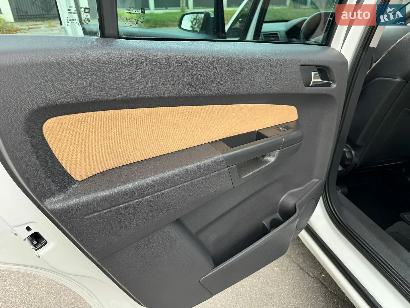 2010 Opel Zafira - мініатюра 36