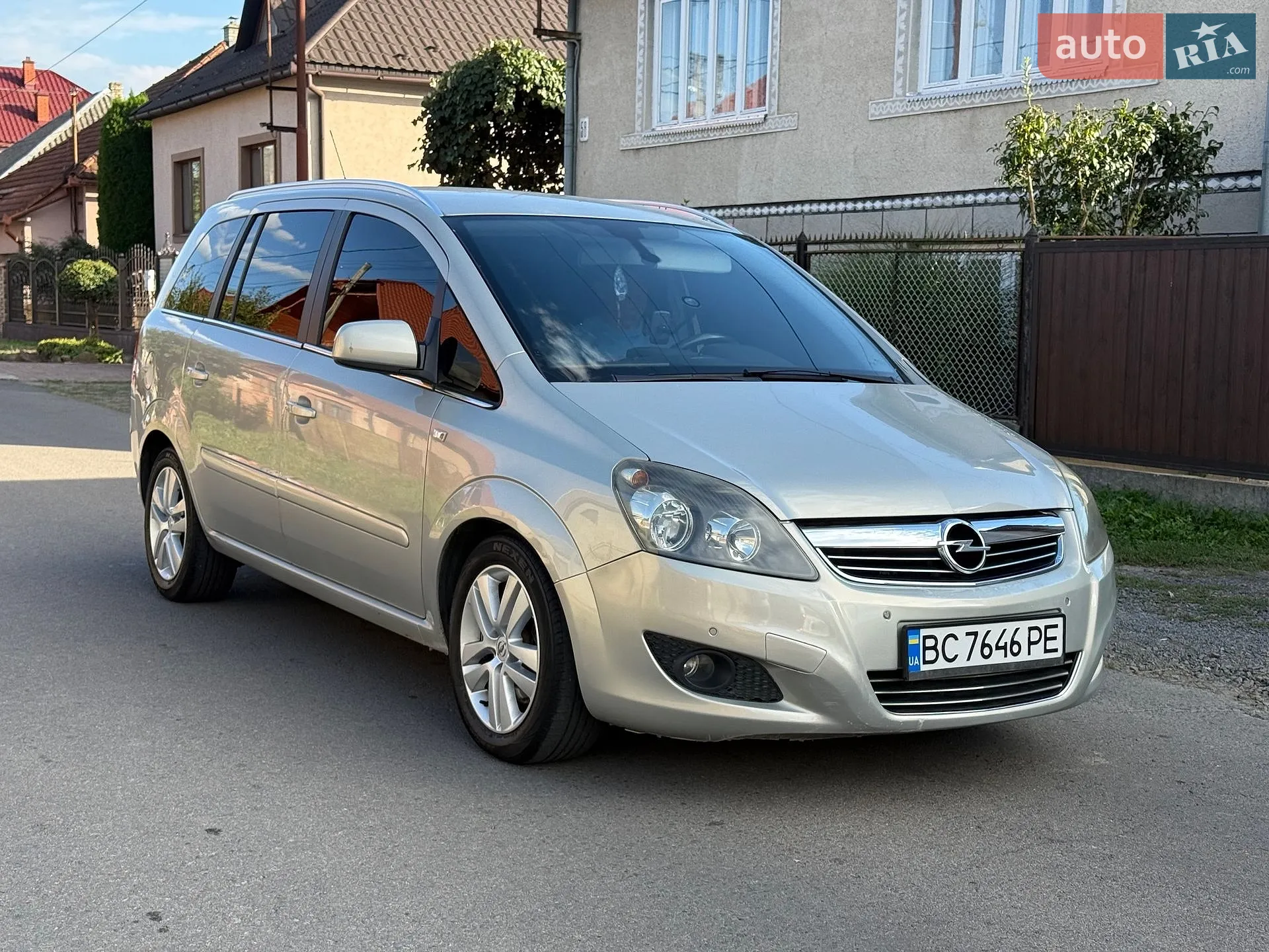 2010 Opel Zafira - фото 1