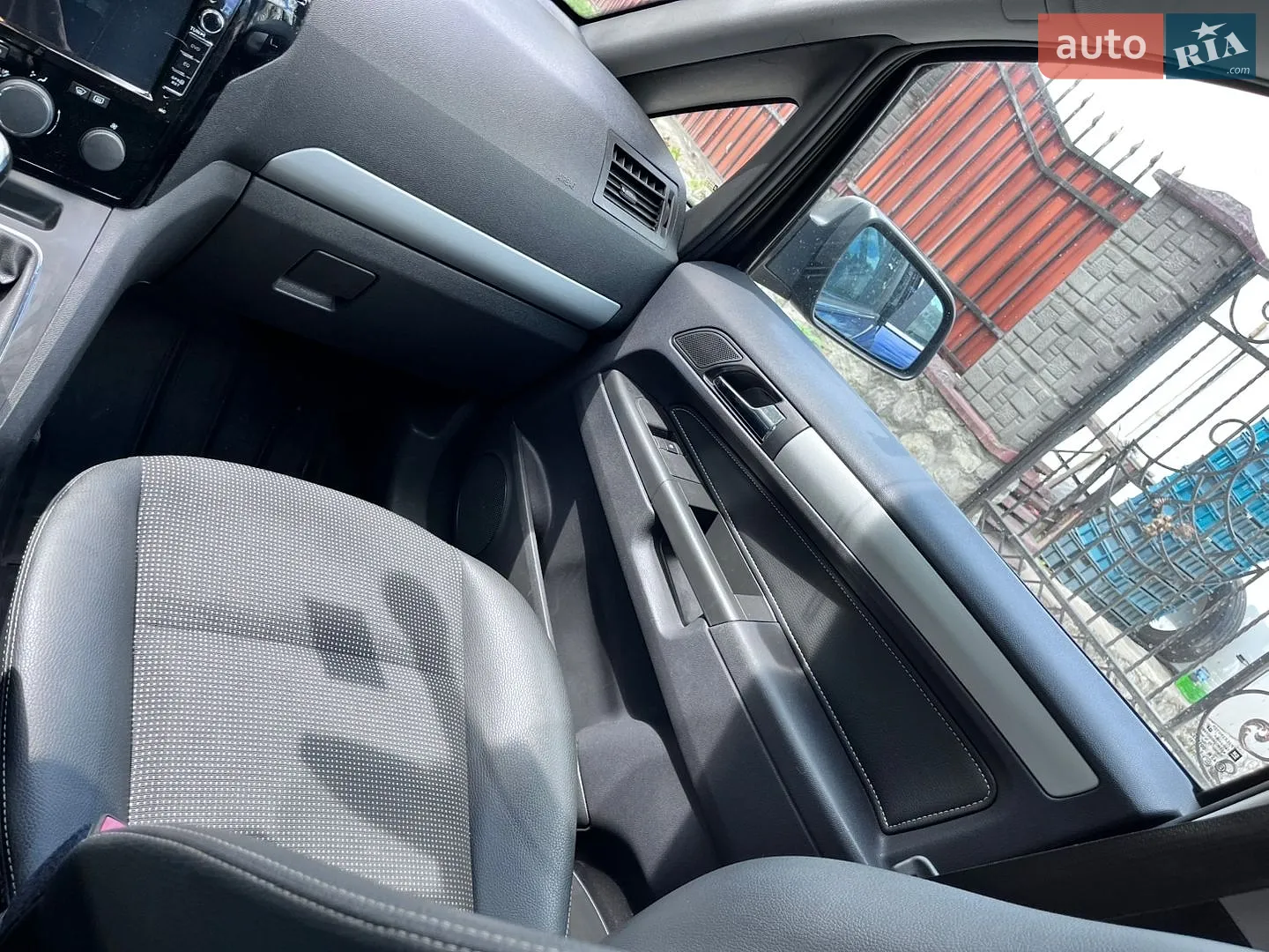 2010 Opel Zafira - мініатюра 28