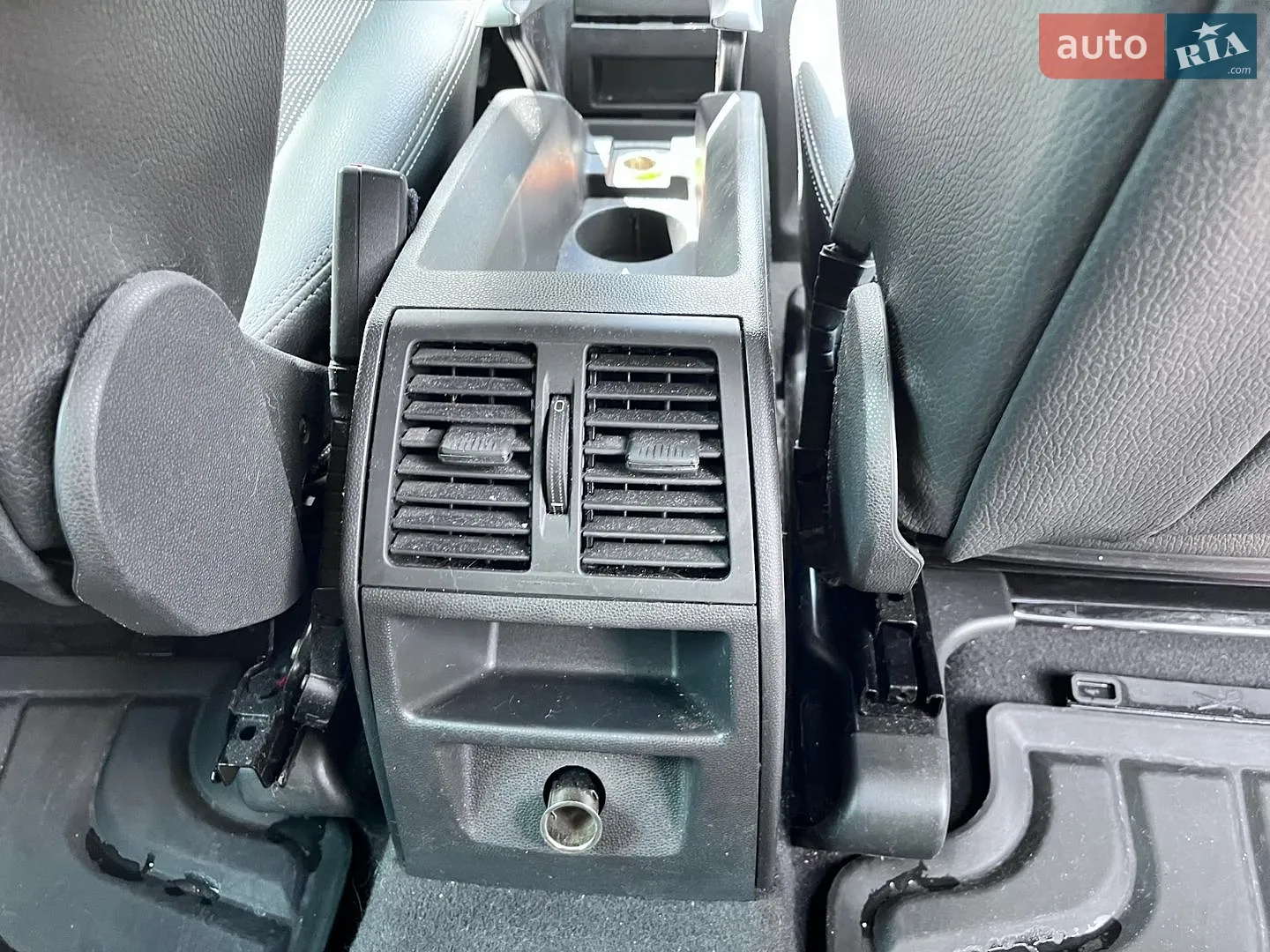 2010 Opel Zafira - мініатюра 38