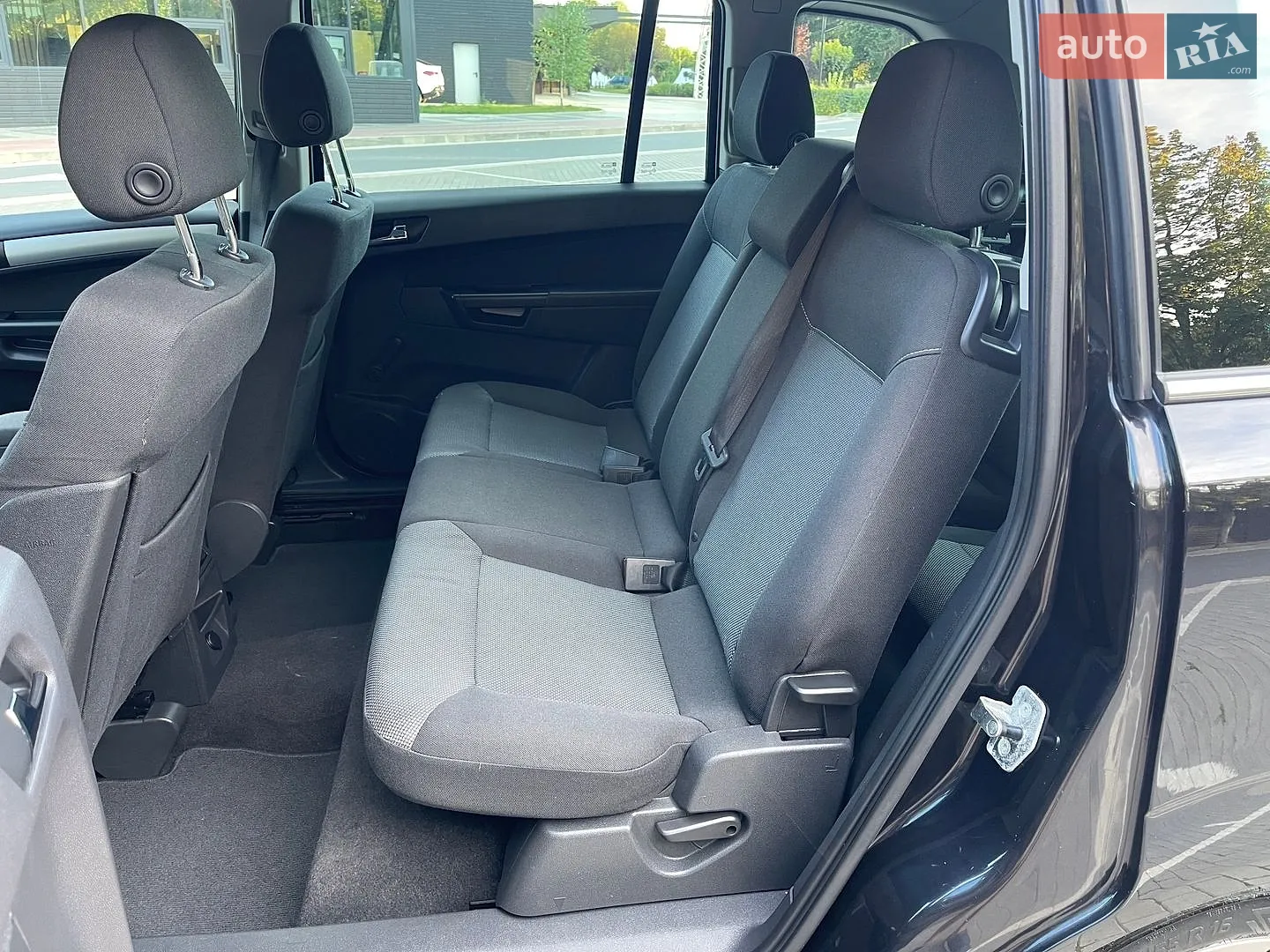 2011 Opel Zafira - мініатюра 23