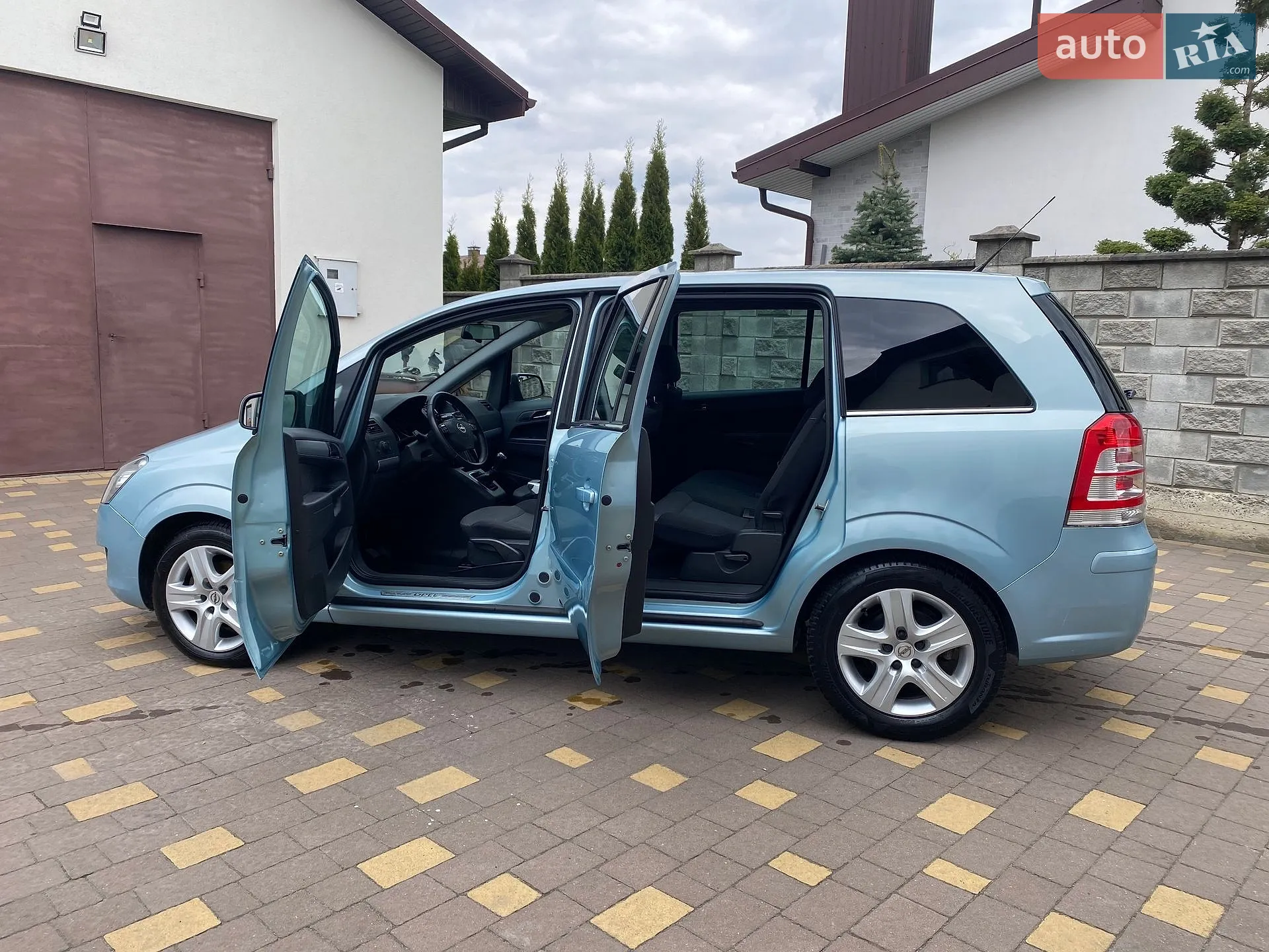 2010 Opel Zafira - мініатюра 10