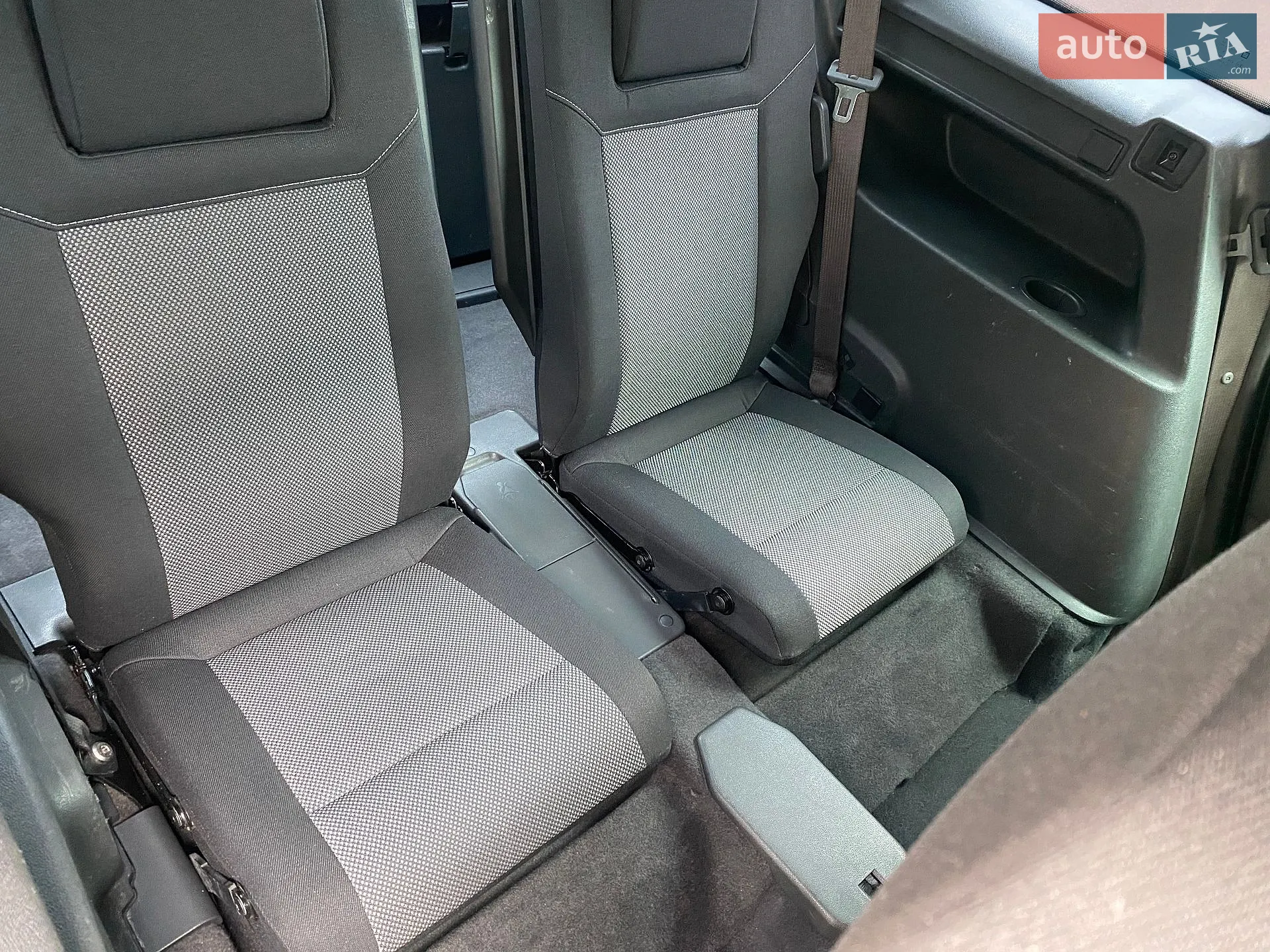 2010 Opel Zafira - мініатюра 19