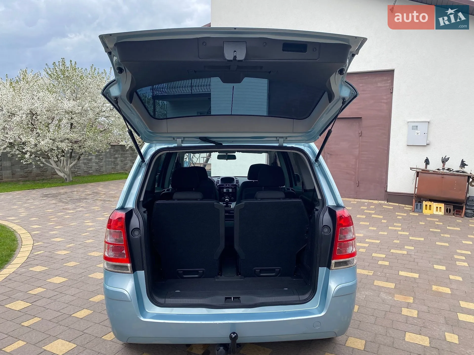 2010 Opel Zafira - мініатюра 22