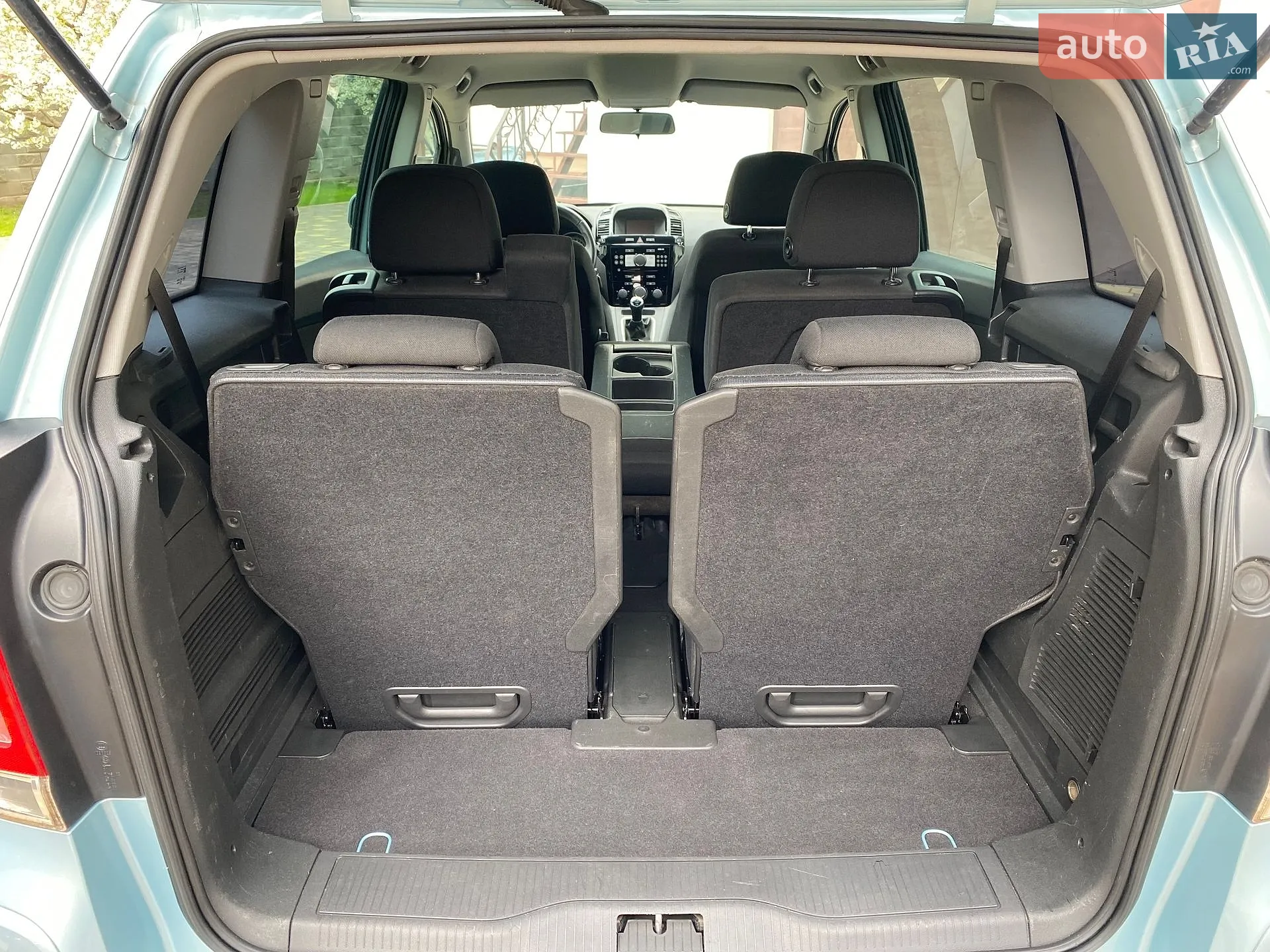 2010 Opel Zafira - мініатюра 23