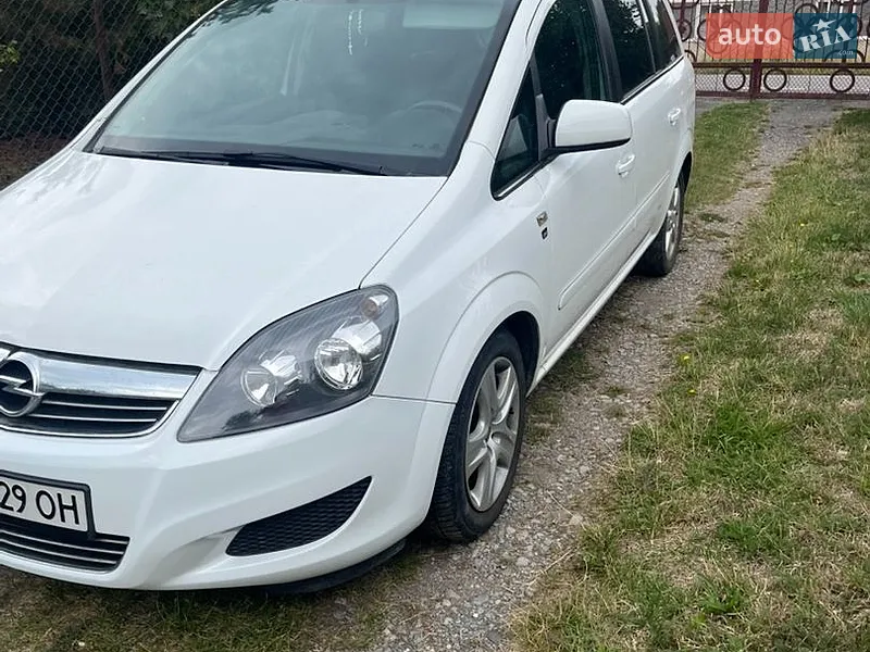 Opel Zafira