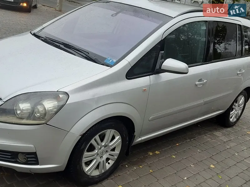 Opel Zafira